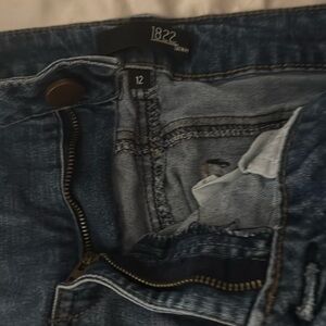 1822 Denim Women’s Dark Wash Jeans
